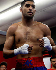 flloyd mayweather on amir khan's radar